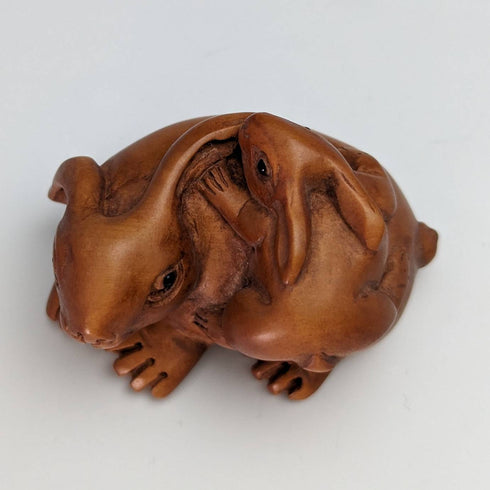 Japanese vintage rabbit parent and child wooden netsuke